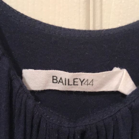 Bailey 44 - Picture 3 of 4